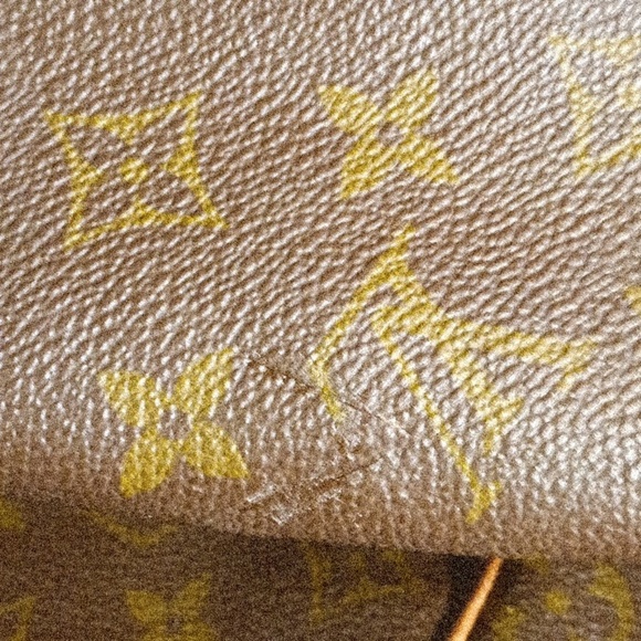 Louis Vuitton  Monogram Speedy 30 Hand Bag - Picture 15 of 16